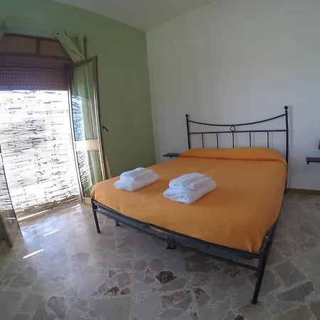 Apartment Venere House Pantelleria